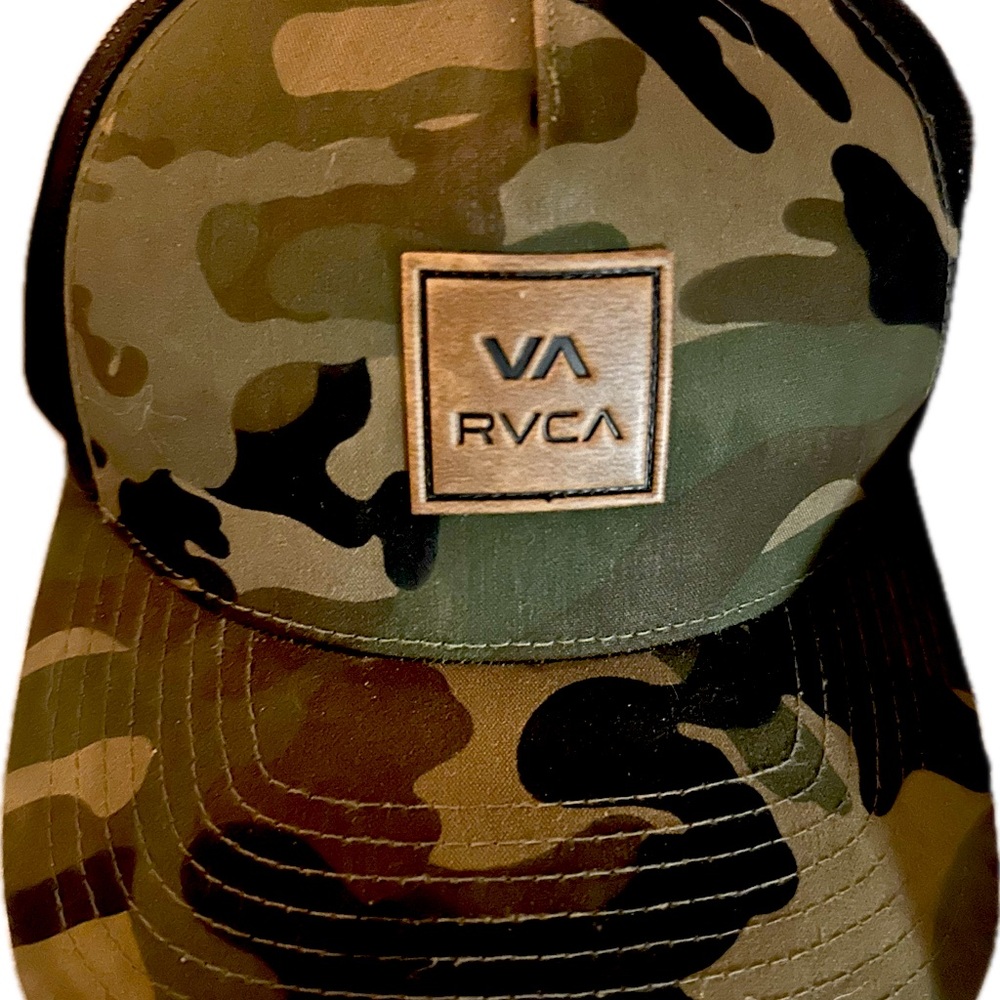 RVCA Snapback mesh trucker hat